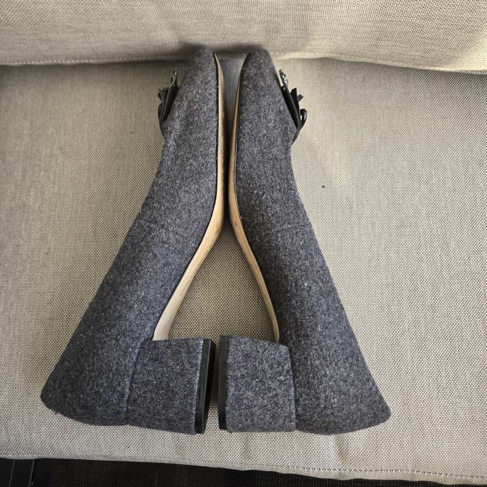 Karl Lagerfeld Paris Cindy Gray & Black Wool Block Heel Shoes Size 10 - Picture 6 of 10
